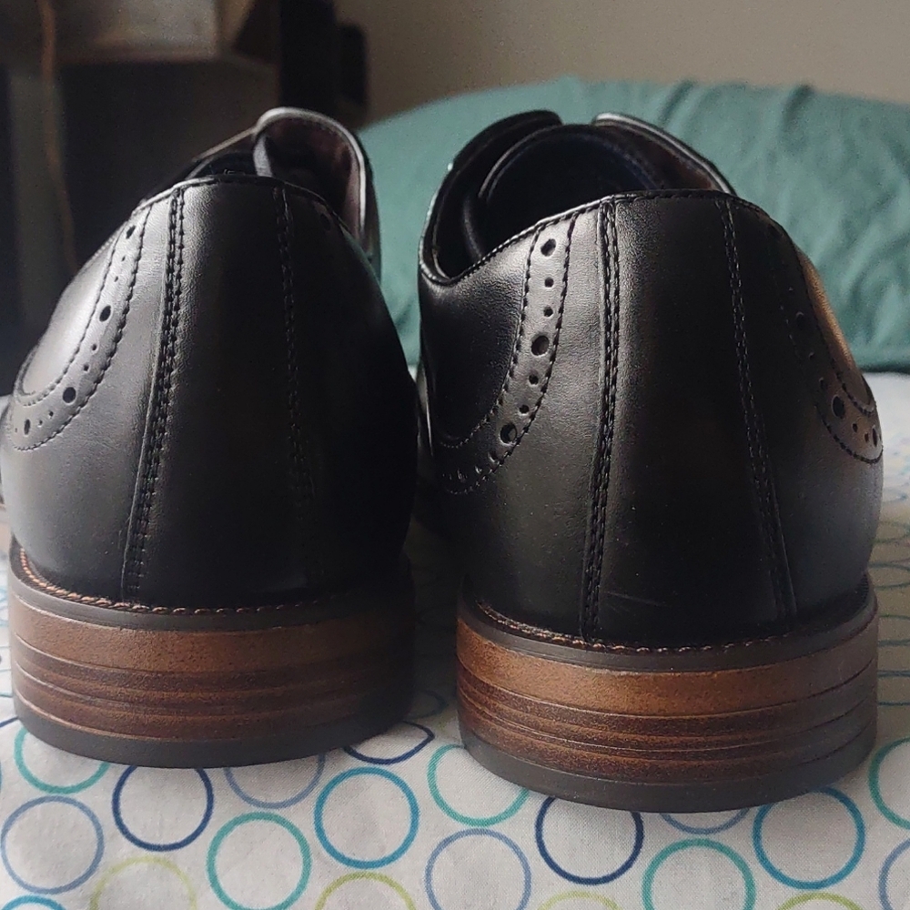 DOCKER'S Men's Sophisticated Dress/Business Shoes Sz. 12 - Picture 7 of 13